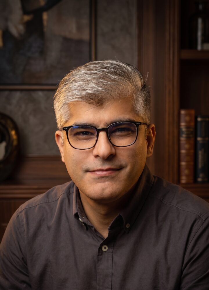 فرخ احمدی